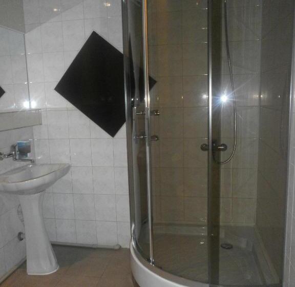 آپارتمان 2 خوابه, Kitech Guest House