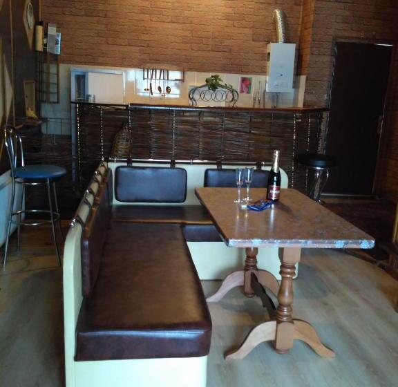 آپارتمان 2 خوابه, Kitech Guest House