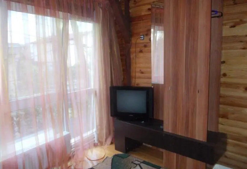 اتاق استاندارد یک تخته با سرویس بهداشتی مشترک, Kitech Guest House