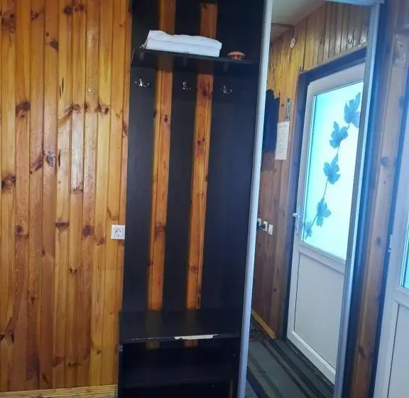 اتاق اکونومی, Kitech Guest House