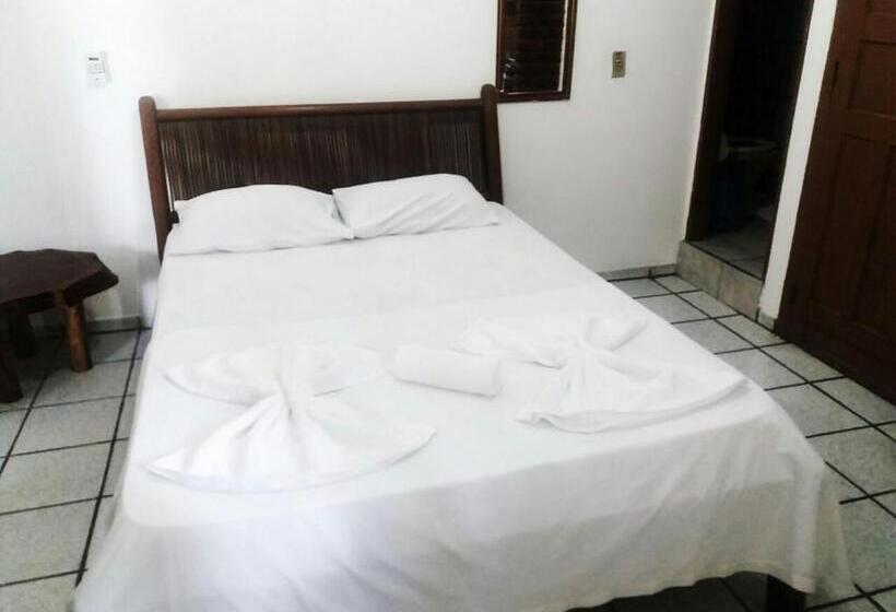 Standard Room, Pousada Flor Do Dendê