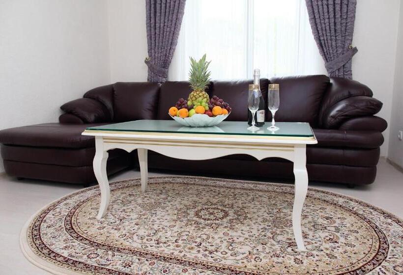 سوییت, Prima Villa Guest House