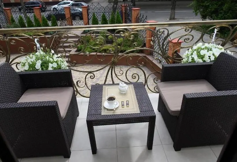 سوییت, Prima Villa Guest House