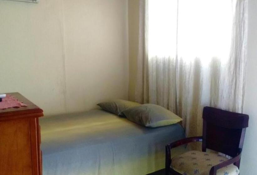 اتاق استاندارد, Yard Style