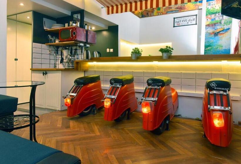 Huoneisto 1 Makuuhuone, Walk Inn Váci 42