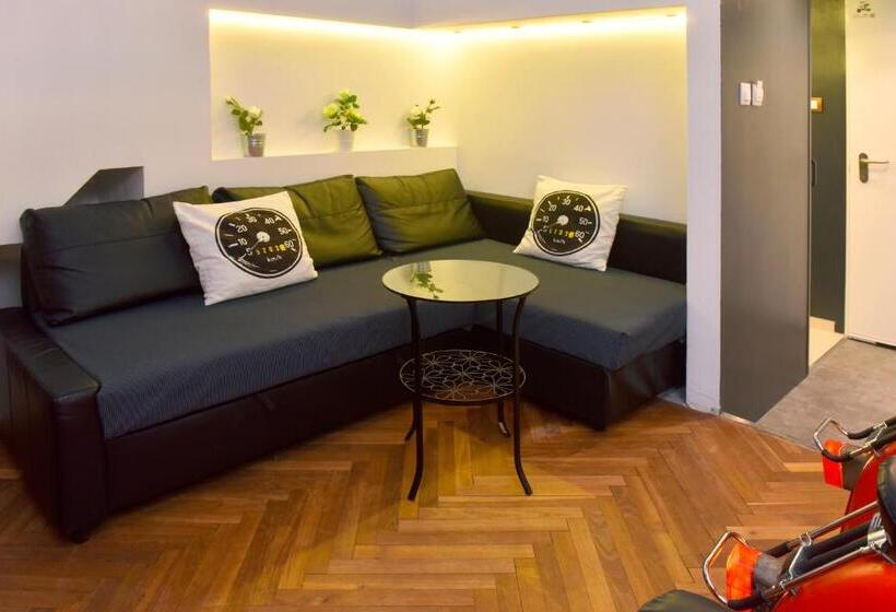 Huoneisto 1 Makuuhuone, Walk Inn Váci 42