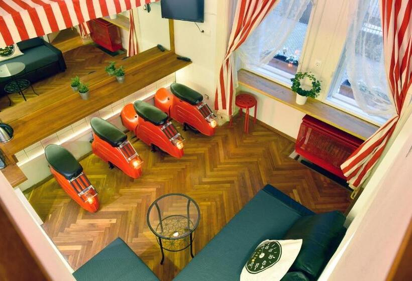 Huoneisto 1 Makuuhuone, Walk Inn Váci 42