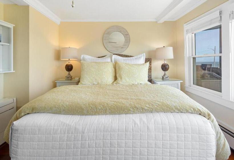 חדר דלוקס נוף לים, Inn On The Sound