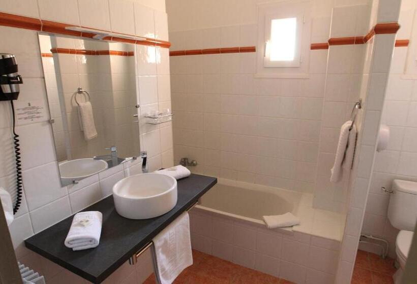 غرفة سوبيريور, De La Paix