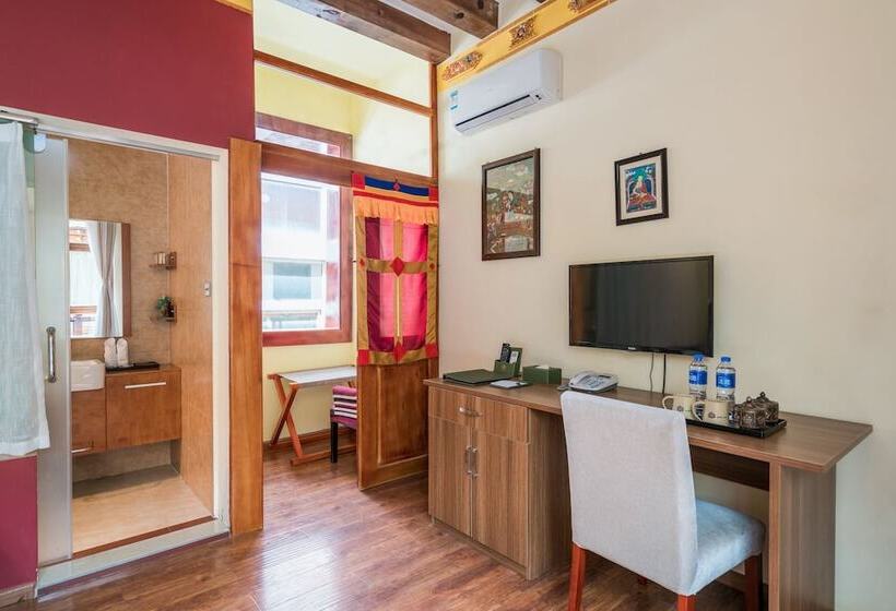 Номер Deluxe, Bodhi Boutique Inn