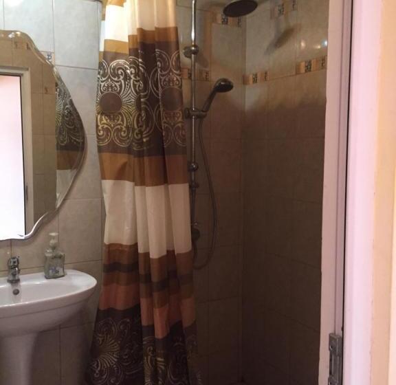 Comfort room with balcony, Casa Silvia