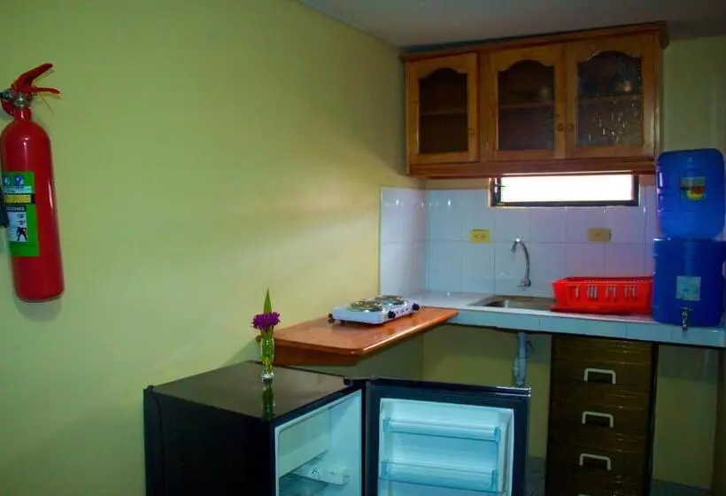 اتاق استاندارد, Hostal Nathaly