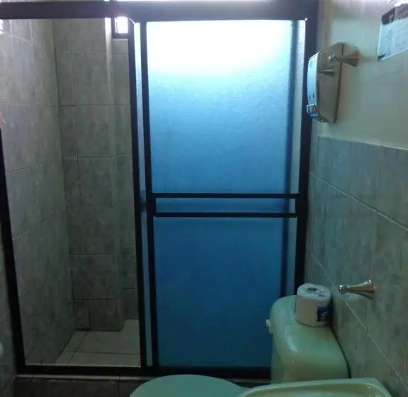 اتاق استاندارد, Hostal Nathaly