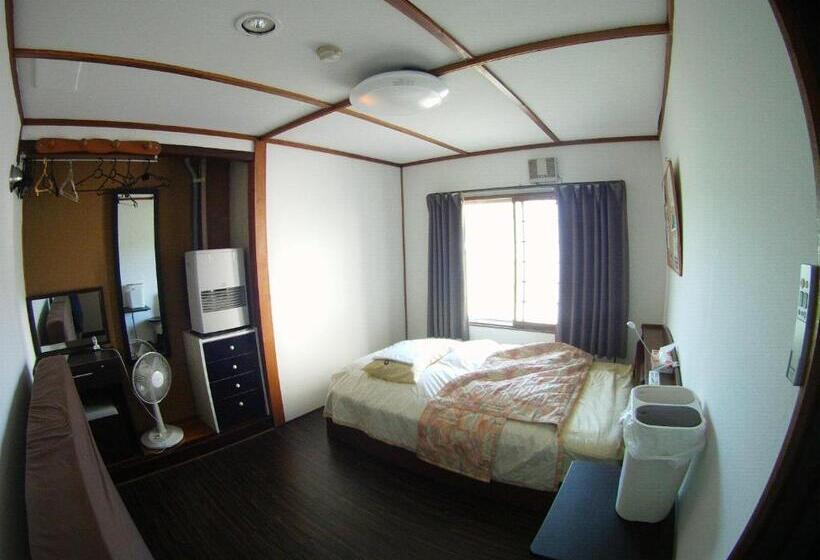 חדר סטנדרט חדר אמבטיה משותף, P Dash Garden Backpackers