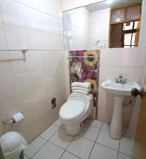آپارتمان 1 خوابه, Takora Inn