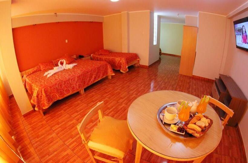 Четырехместный номер Премиум, Takora Inn