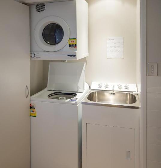 豪华两卧室公寓, The Reef Beachfront Apartments