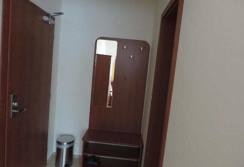 Classic room with balcony, Penzión Dúhový Pstruh