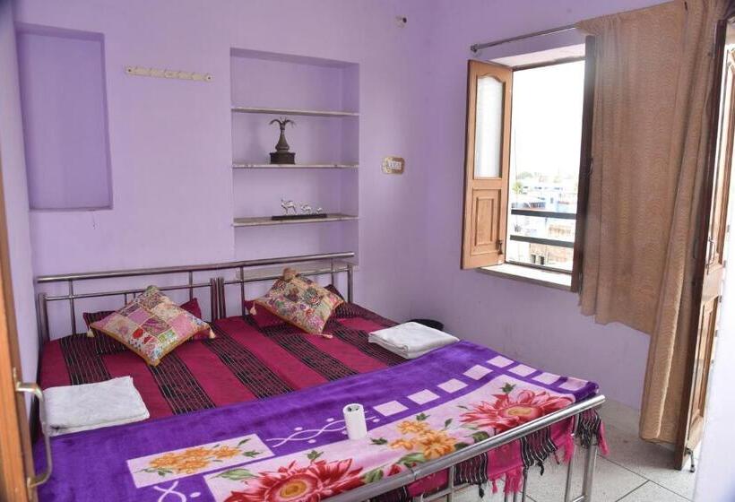 Quarto standart com varanda, Sunshine Guest House & Restaurant