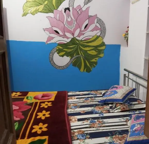 اتاق استاندارد با بالکن, Sunshine Guest House & Restaurant