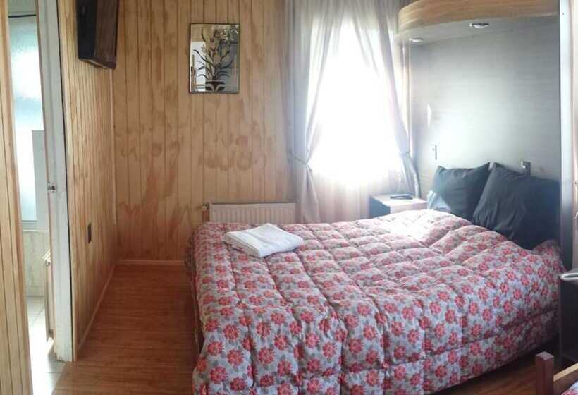 Standard Trippelrum, Hostal Parediso