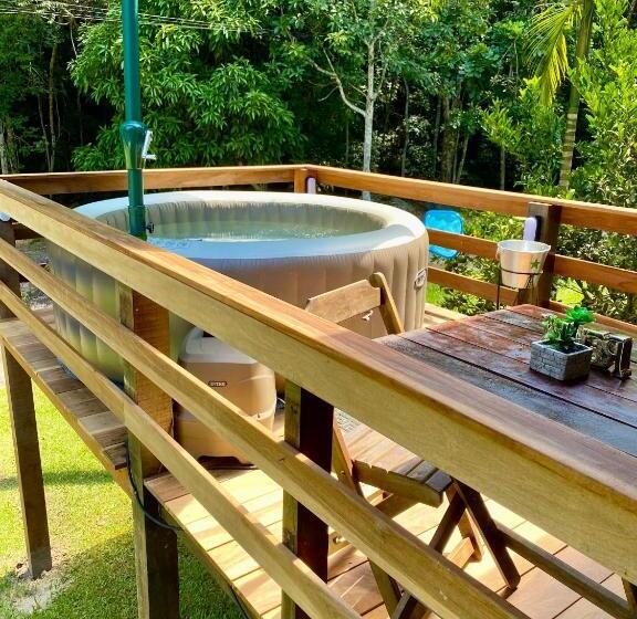 一居室别墅, Estação Serramar