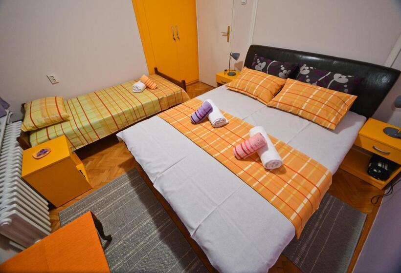 اتاق استاندارد سه تخته با سرویس بهداشتی مشترک, Glorious Rooms