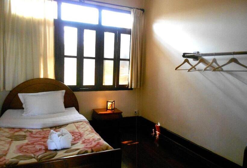 バスルーム共有のシングルスタンダード, Manichan Guesthouse