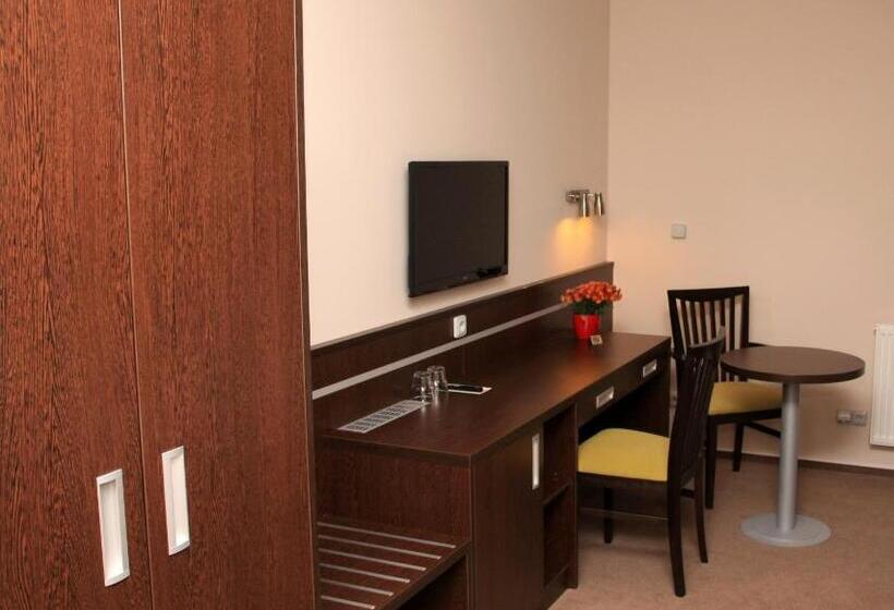 غرفة أساسية, Penzion Na Netřebě