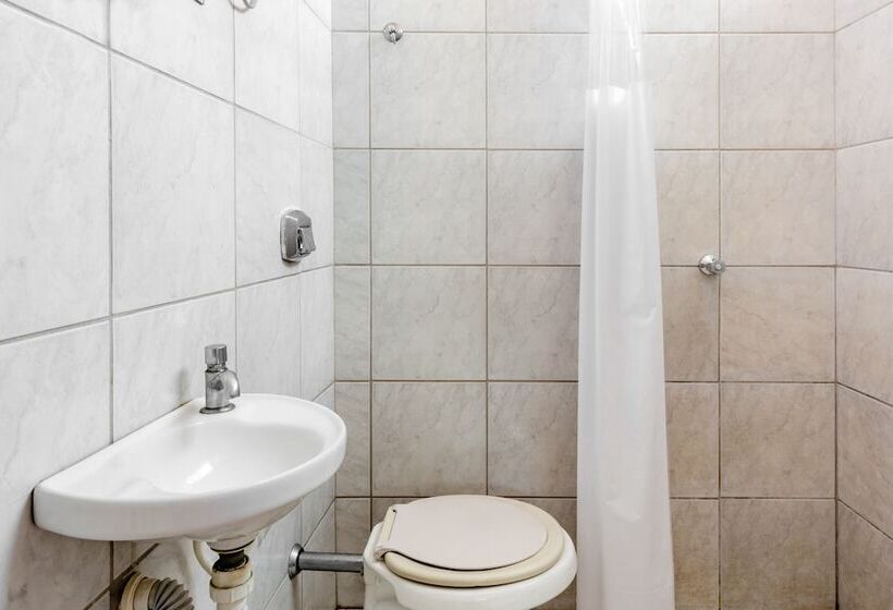 اتاق استاندارد سه نفره, Pousada Da Tia Leo