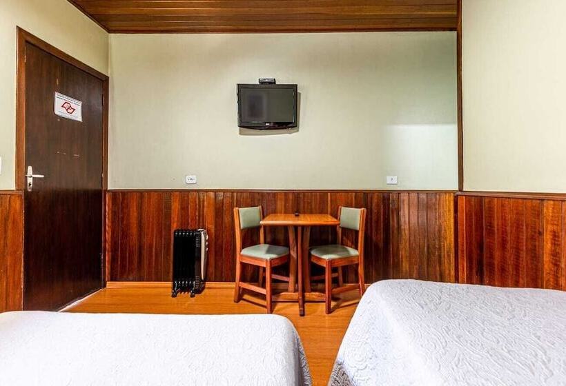 غرفة قياسية ثلاثية, Pousada Saint Gallen