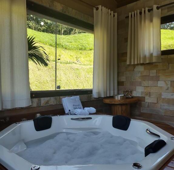 Deluxe Suite, Pousada Verdes Alpes