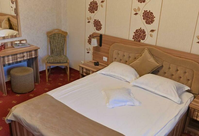 חדר סטנדרט עם מרפסת, Pensiunea Ayana