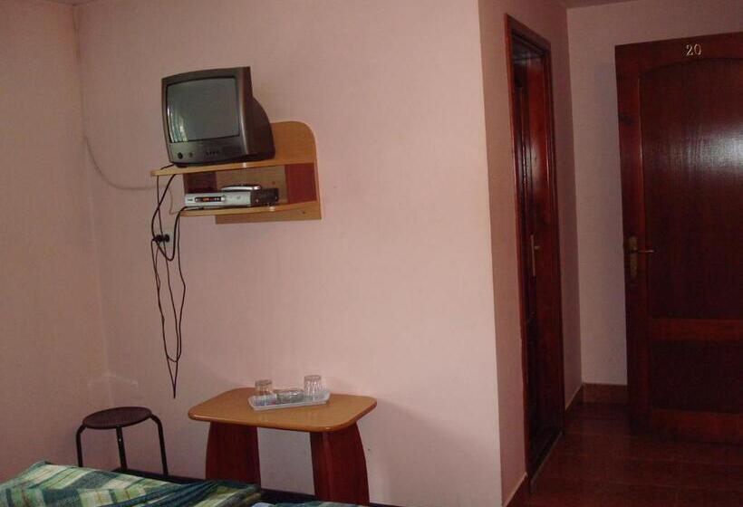 חדר סטנדרט, Pensiunea Marc