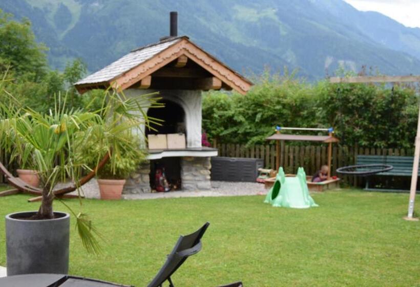 آپارتمان 1 خوابه, Eisbauer