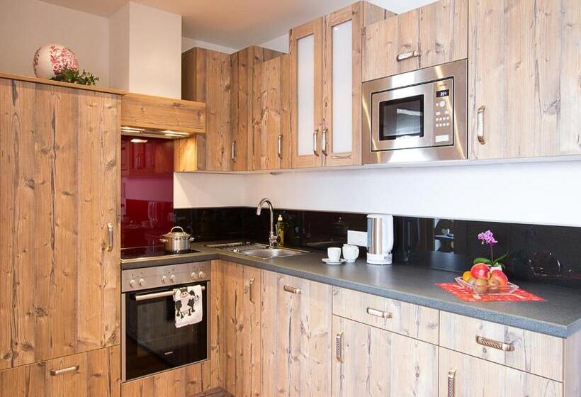 آپارتمان 2 خوابه, Eisbauer