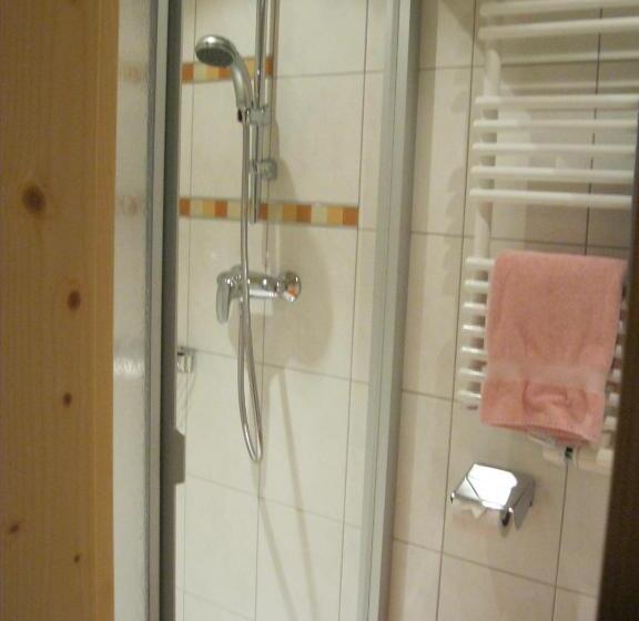 スタンダードルーム, Gästehaus Sahler