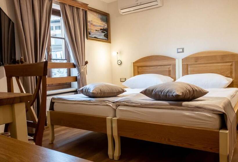 اتاق اکونومی, Guest House Pri Cesarju