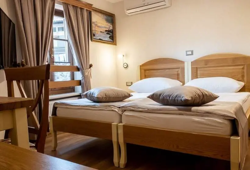 اتاق اکونومی, Guest House Pri Cesarju
