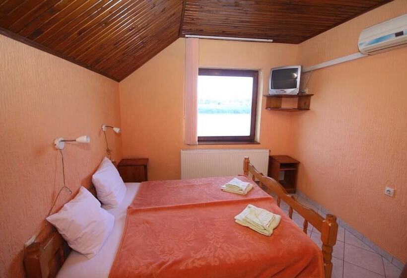 اتاق استاندارد, Guest House Vila Alexandar