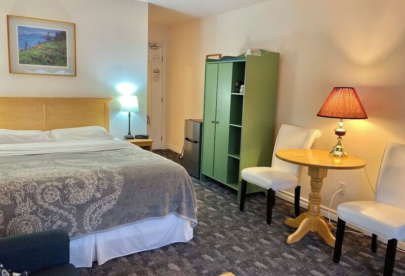 غرفة ديلوكس مطلّة علي البحر, Castle Rock Country Inn