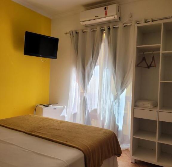 اتاق استاندارد با بالکن, Pousada Michele