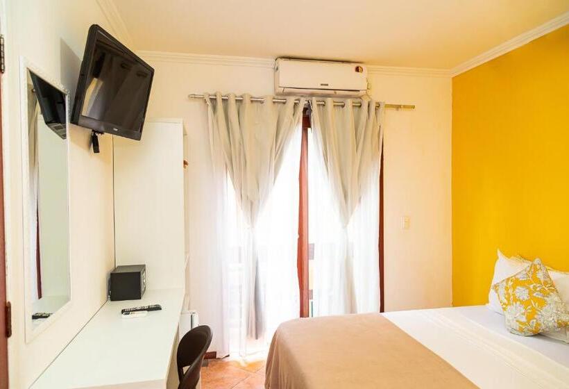 اتاق استاندارد سه تخته با بالکن, Pousada Michele