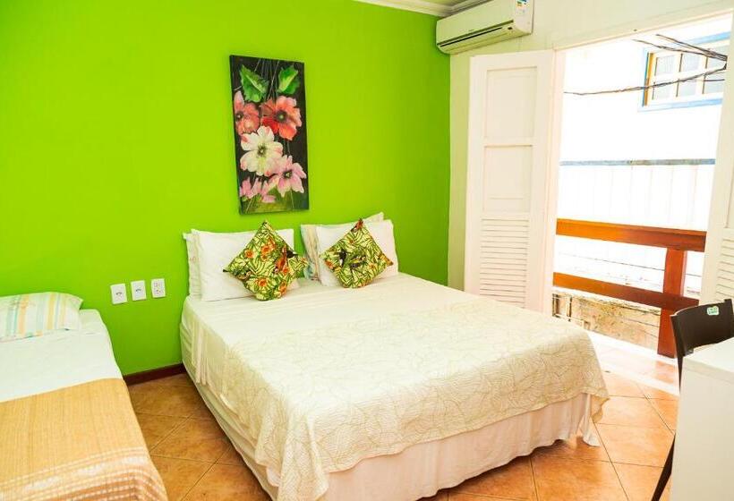 اتاق استاندارد سه تخته با بالکن, Pousada Michele