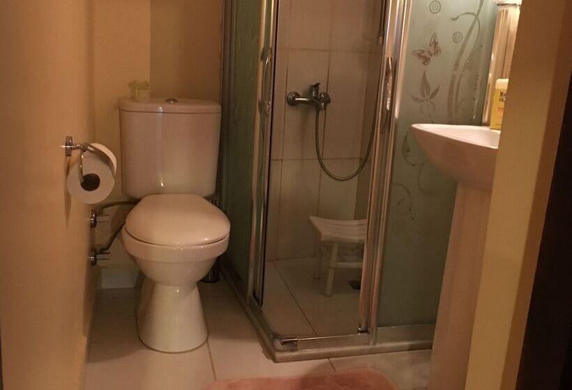 Люкс Классика, Papazın Konağı Pansiyon