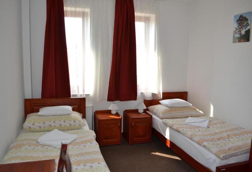 חדר סטנדרט, Althann Vendégház és Konferencia Központ