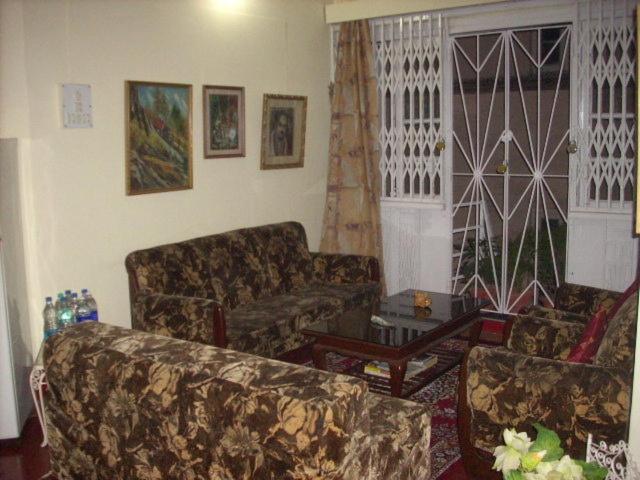 标准间, Blue Chip