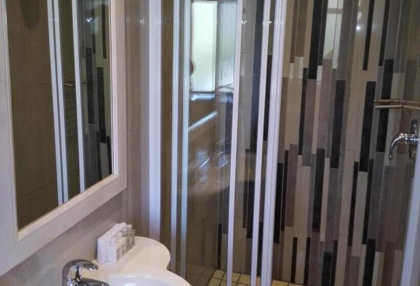 带双人床的经典房间, Eikelower Accommodation