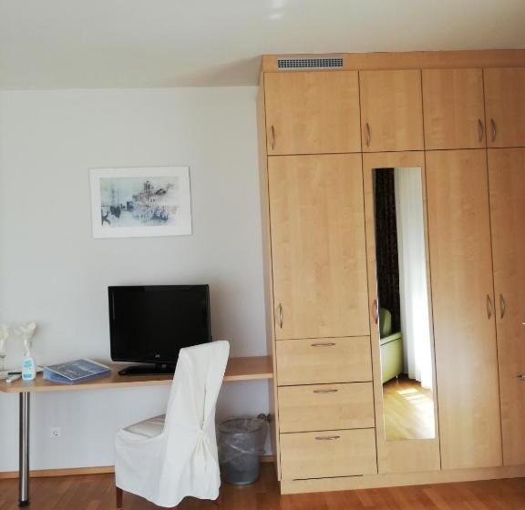 Superior Room with Balcony, Landhaus Griesser