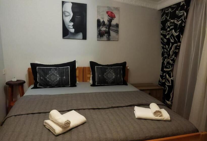 Standart Oda, Nelly Guesthouse
